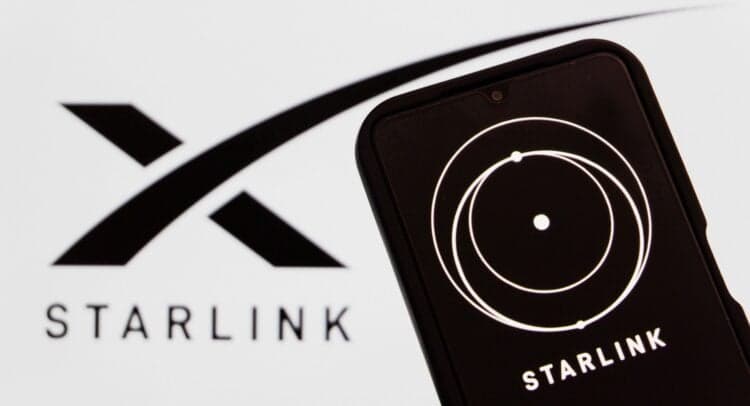 American Airlines to Integrate SpaceX Starlink Connectivity Across Fleet